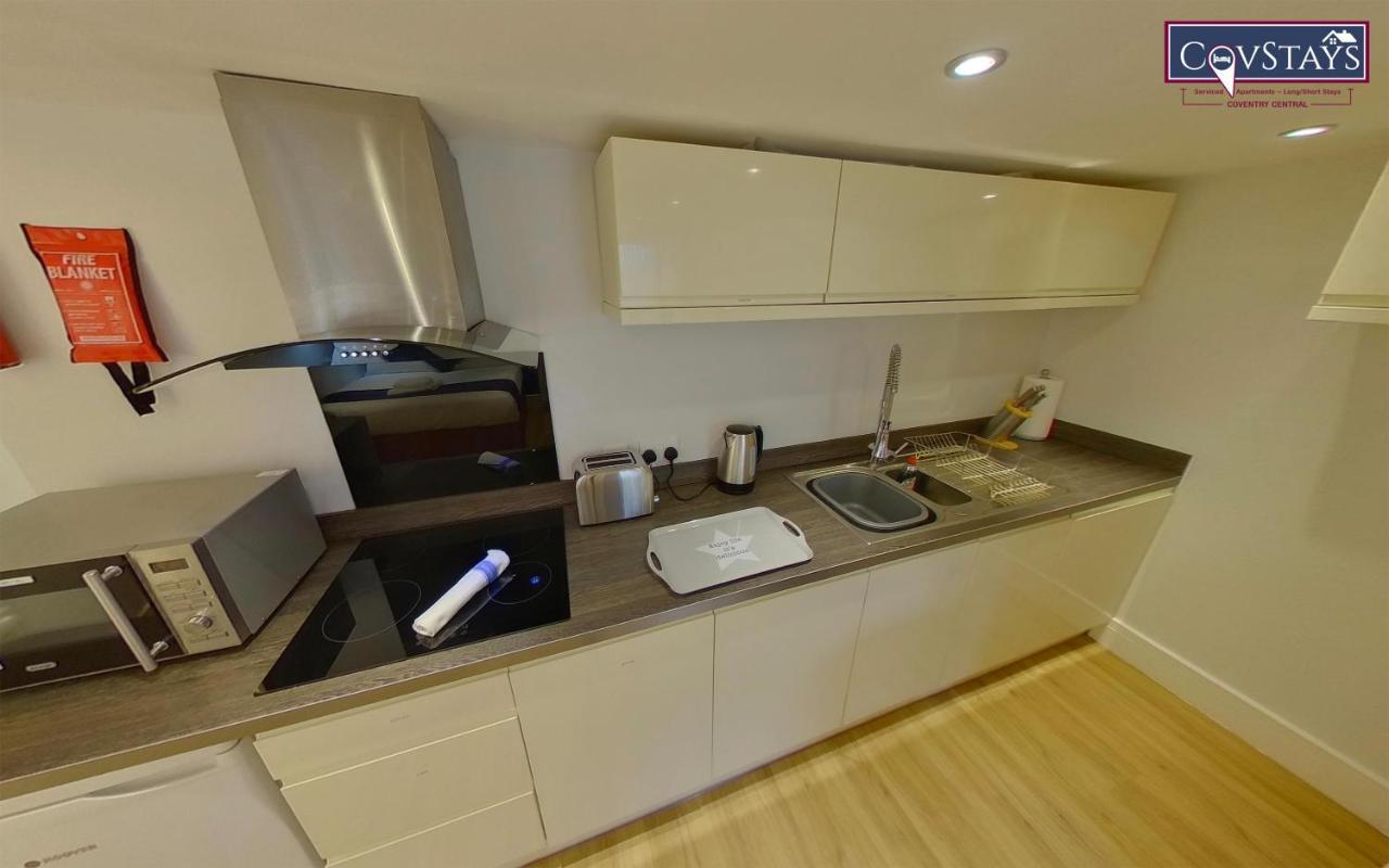 Cosy Escape - Studio Apartment In Coventry City Centre Bagian luar foto