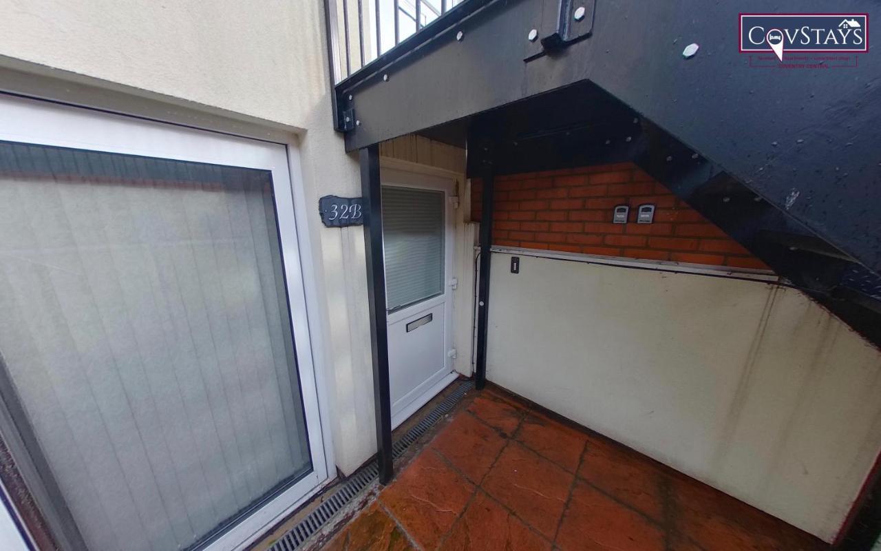 Cosy Escape - Studio Apartment In Coventry City Centre Bagian luar foto